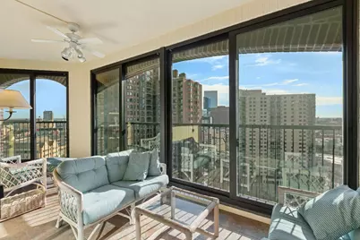 1235 Yale Place #1505, Minneapolis, MN 55403 - Photo 9