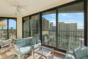 1235 Yale Pl, Minneapolis, MN 55403 - Photo 9