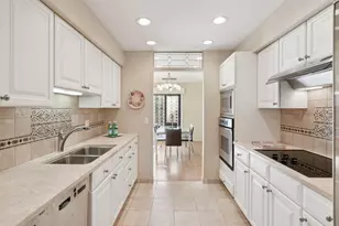 1235 Yale Pl, Minneapolis, MN 55403 - Photo 19