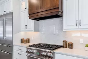 5034 Sparrow Rd, Minnetonka, MN 55345 - Photo 15