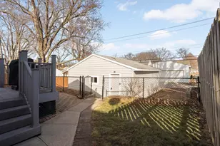 2837 Louisiana Ave S, Saint Louis Park, MN 55426 - Photo 3