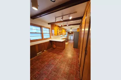 2100 Wentworth Avenue, South Saint Paul, MN 55075 - Photo 13