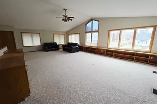 2100 Wentworth Ave, South Saint Paul, MN 55075 - Photo 5