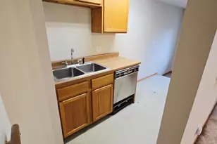 2100 Wentworth Ave, South Saint Paul, MN 55075 - Photo 23