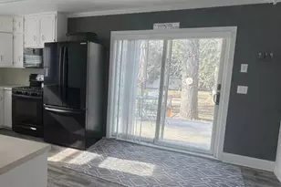 111 Lyndall Ave, Paynesville, MN 56362 - Photo 7