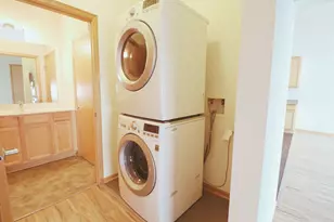 2650 University Ave W, Saint Paul, MN 55114 - Photo 17