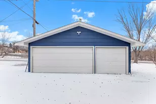 345 2nd Ave SW, Milaca, MN 56353 - Photo 3