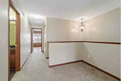 11003 Oak Grove Circle #B, Woodbury, MN 55129 - Photo 15