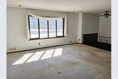 9211 168th Avenue NE, Forest Lake, MN 55025 - Photo 3