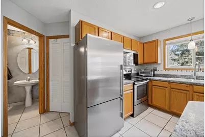 15024 Dunwood Trail, Apple Valley, MN 55124 - Photo 17