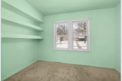 16 Sycamore Street E, Saint Paul, MN 55117 - Photo 11