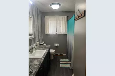 445 NE Rose Lane NE, Hutchinson, MN 55350 - Photo 15