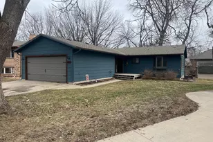 445 NE Rose Ln NE, Hutchinson, MN 55350 - Photo 1