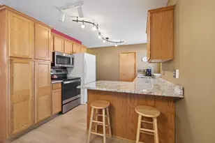 10007 Pleasure Creek Cir NE, Blaine, MN 55434 - Photo 7