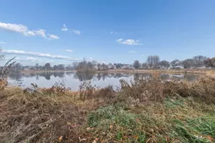 10007 Pleasure Creek Cir NE, Blaine, MN 55434 - Photo 23