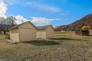 1240 Brown's Ln, Dakota, MN 55925 - Photo 5