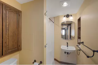 2611 Parkview Boulevard, Robbinsdale, MN 55422 - Photo 17