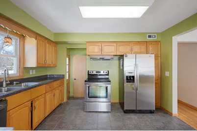 2611 Parkview Boulevard, Robbinsdale, MN 55422 - Photo 9