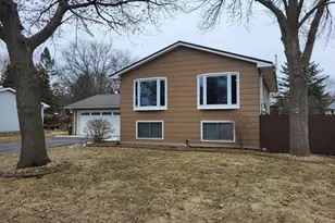 1714 Hodgson Rd, North Mankato, MN 56003 - Photo 3