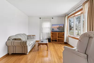 10025 Wentworth Avenue S, Bloomington, MN 55420 - Photo 5