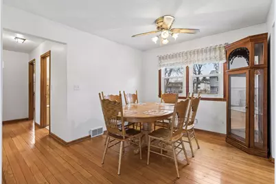 10025 Wentworth Avenue S, Bloomington, MN 55420 - Photo 7