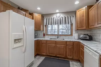 1447 10th Street N, New Ulm, MN 56073 - Photo 5