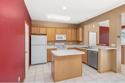 13944 52nd Avenue N, Plymouth, MN 55446 - Photo 9