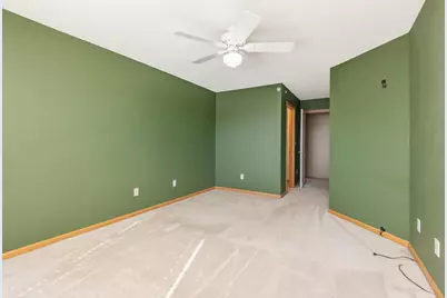 13944 52nd Avenue N, Plymouth, MN 55446 - Photo 17