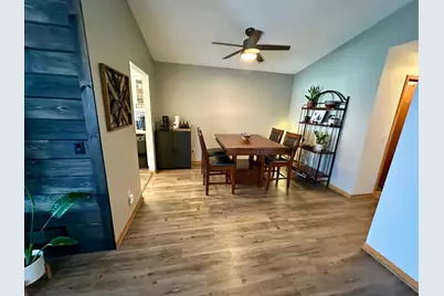 3721 Gershwin Lane N, Oakdale, MN 55128 - Photo 9