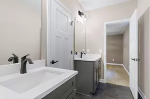 6839 Timberview Ct, Cannon Falls, MN 55009 - Photo 15