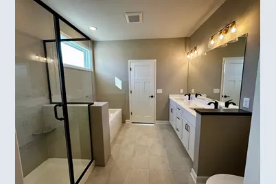 6839 Timberview Court, Cannon Falls, MN 55009 - Photo 9