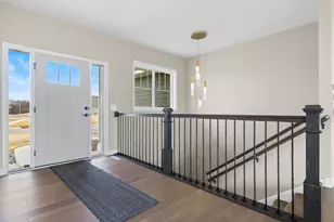 6839 Timberview Ct, Cannon Falls, MN 55009 - Photo 5