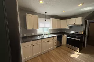 1038 Edgerton St, Saint Paul, MN 55101 - Photo 15