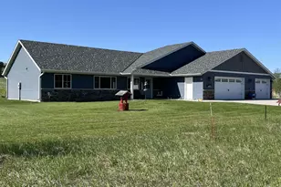 10185 440th St, Holdingford, MN 56340 - Photo 3