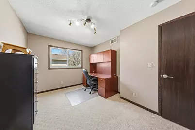 1902 Brookside Drive, Albert Lea, MN 56007 - Photo 19