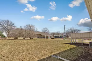 1902 Brookside Dr, Albert Lea, MN 56007 - Photo 31