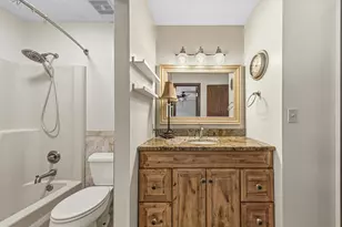1902 Brookside Dr, Albert Lea, MN 56007 - Photo 17