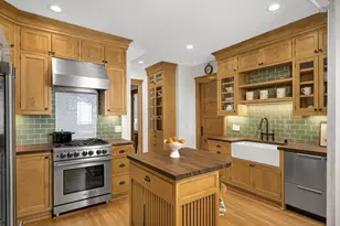 2654 Pleasant Ave, Minneapolis, MN 55408 - Photo 13