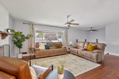 3301 Thurber Road, Brooklyn Center, MN 55429 - Photo 3