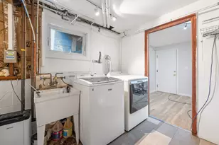 3301 Thurber Rd, Brooklyn Center, MN 55429 - Photo 31