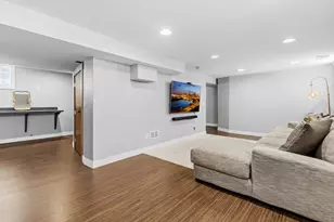 1360 Hewitt Ave, Saint Paul, MN 55104 - Photo 33