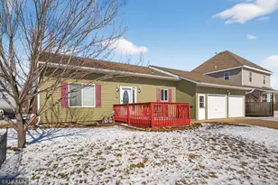 315 8th Ave SE, Pine City, MN 55063 - Photo 1