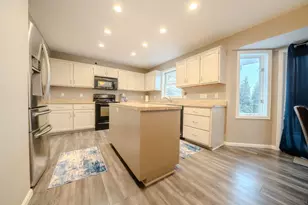 512 Dogwood Ave NW, Saint Michael, MN 55376 - Photo 9