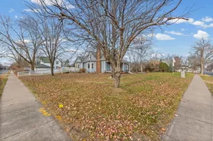 237 Cypress St S, Cambridge, MN 55008 - Photo 33