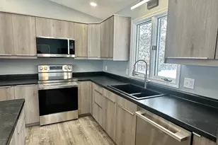 605 7th St W, Park Rapids, MN 56470 - Photo 11