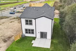 3784 Wren Ave, Shakopee, MN 55379 - Photo 3