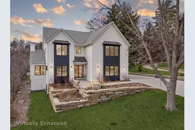 905 9th Avenue SW, Rochester, MN 55902 - Photo 1