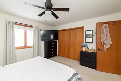 44241 70th Avenue, Kenyon, MN 55946 - Photo 13