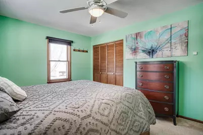 2722 Vale Crest Road, Crystal, MN 55422 - Photo 23