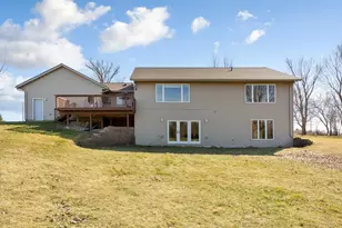 77728 325th St, Ellendale, MN 56026 - Photo 11